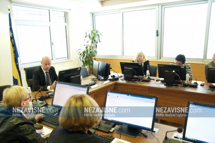 Počela vanredna sjednica VSTS-a