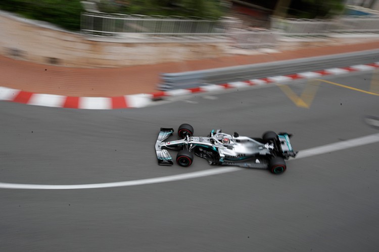 Hamilton dominira ulicama Monte Karla