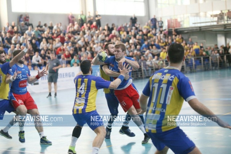 Borac u Gračanicu sa +4