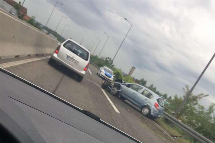 Sudar tri vozila u Zalužanima, ima povrijeđenih