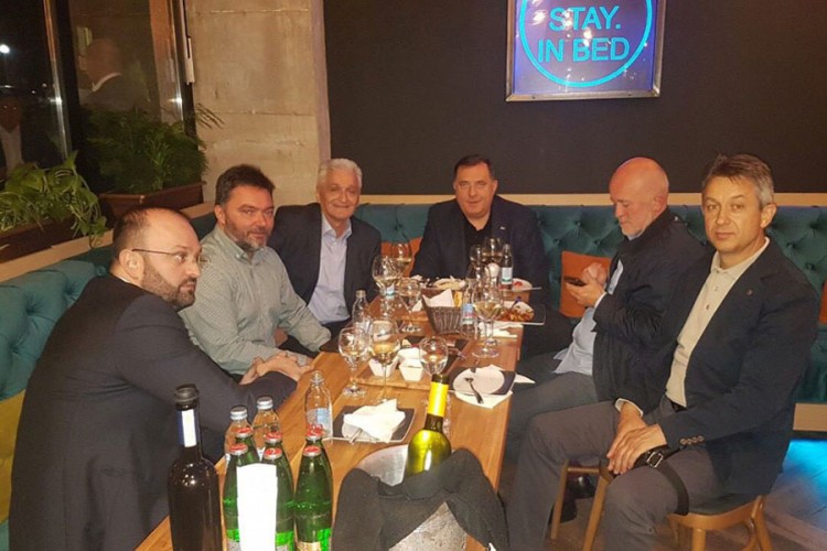 Dodik posjetio mjesta gdje se druže stanovnici Istočnog Sarajeva