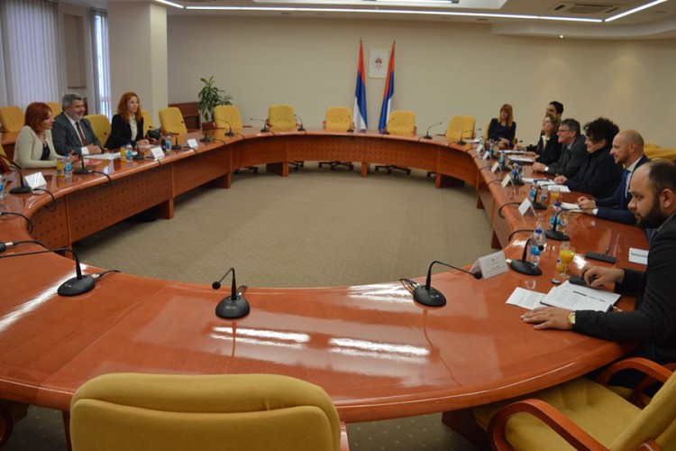 Rukovodstvu NS RS uručeno pozitivno mišljenje EK
