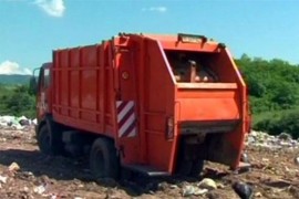 Radnika pregazio kamion za odvoz smeća