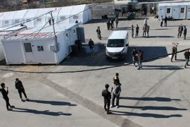 Najmanje sto migranata se tuklo u Velikoj Kladuši, povrijeđeni ...