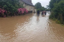 Krenuo da obiđe njivu traktorom, nestao u vodenoj stihiji