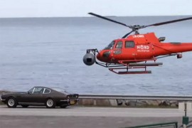 Aston Martin iz 1985. uhvaćen na snimanju novog Džejms Bonda