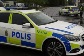 Muškarac prijetio bombama na stanici, policija ga ranila