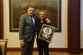 Dodik: Snimiti dokumentarni film o proboju "Koridora života"