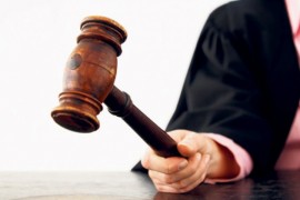 Pet godina za pljačku prodavnice i nanošenje povreda radnici
