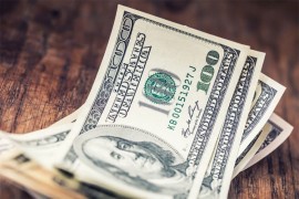 Dolar u zaletu, funta skliznula na minimum
