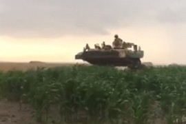 Američki vojnici oklopnjacima uništili usjeve, rumunski farmeri ...