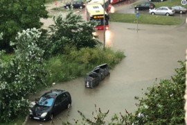 Nevrijeme prouzrokovalo poplave u Srbiji: Saobraćaj u kolapsu ...