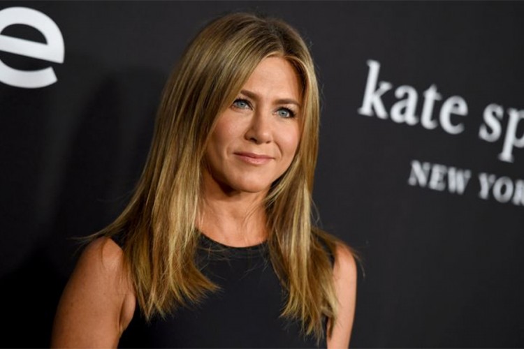Dženifer Aniston pobjegla od bivšeg supruga