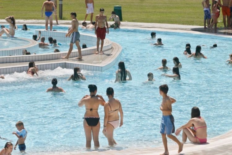 Bazeni u Bijeljini sutra počinju sa radom