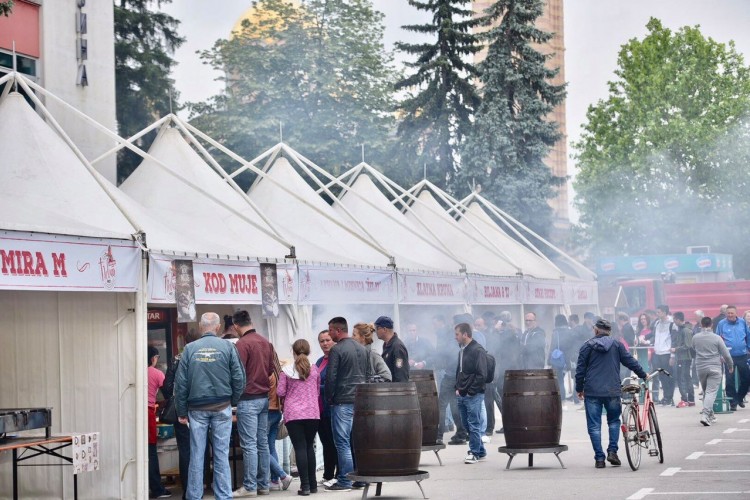 "Ćevap fest" oborio sve rekorde: "Planulo" više od 13.500 porcija