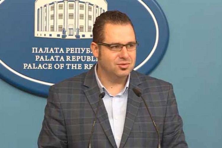 "SDS i SDA spremaju prevaru, žele Šarovića na Zvizdićevom mjestu"