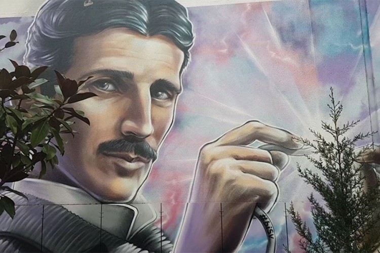 Rusi ulažu najmanje dva miliona evra u film i seriju o Tesli