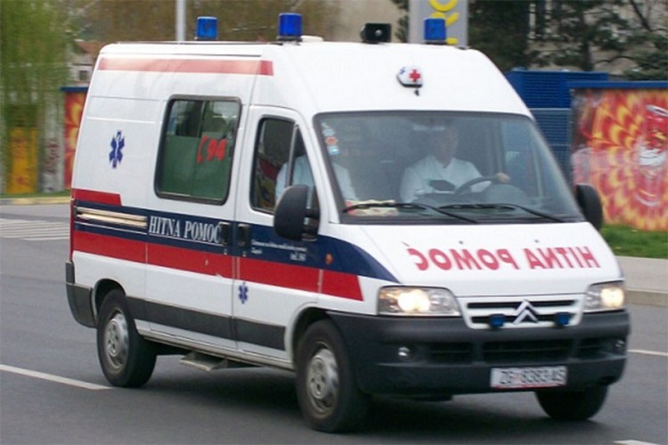 Zapalio se benzinom u Beogradu