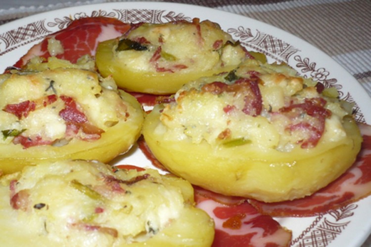 Punjeni krompir