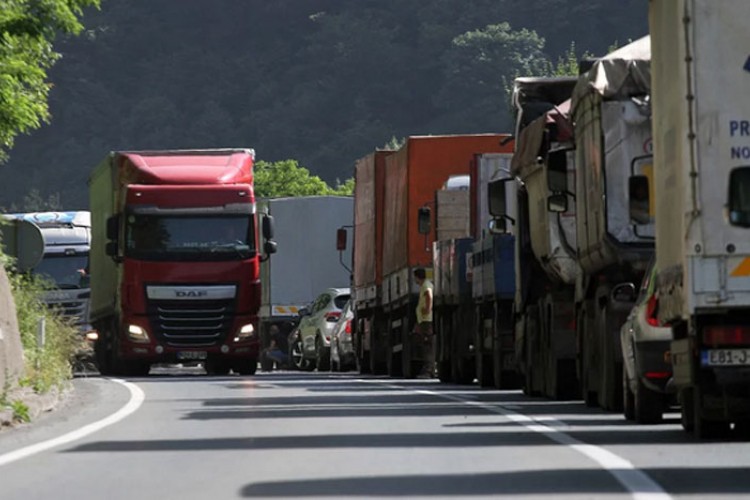 Saobraćajni kolaps zbog radova u tunelu Vranduk