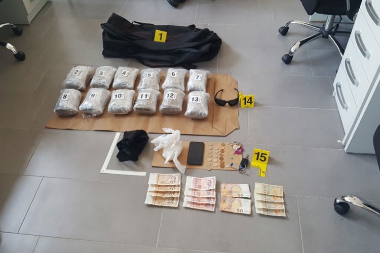 U akciji MUP-a troje uhapšeno, zaplijenjena droga i eksploziv