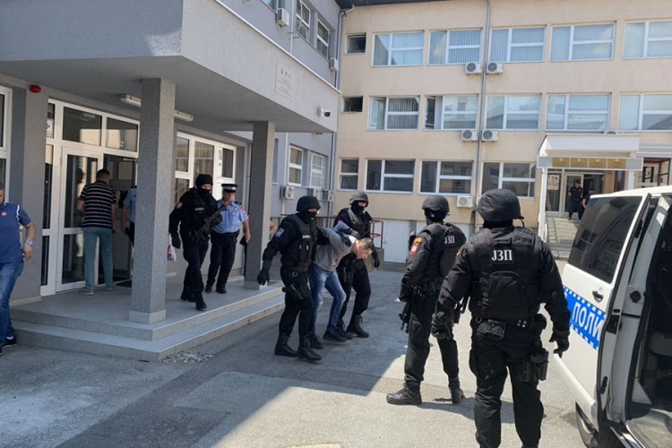 Uhapšeni u "Teatru" mjesec iza rešetaka