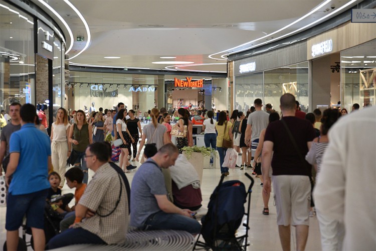 Početak sezone sniženja u Delta Planetu ispratilo 25.000 posjetilaca