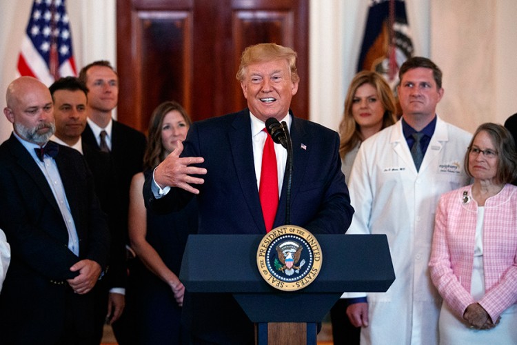 Tramp: Napad u slučaju udara na bilo šta američko