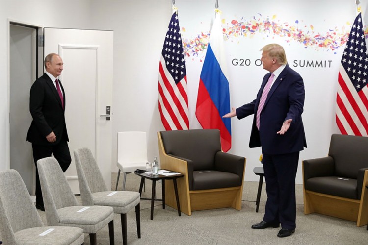 Putin pozvao Trampa na Paradu pobjede