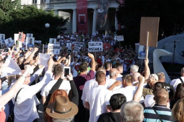 Završen protest u Sarajevu: Ovo je mrlja vladajuće strukture