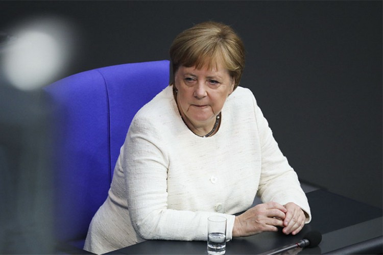 Merkel o zapadnom Balkanu: Put i dalje pun kamenja