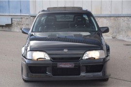 Prodaje se najočuvaniji Opel Lotus Omega, pogledajte cijenu