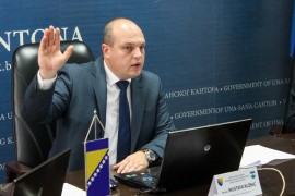 Ružnić: Neće biti masovnih otpuštanja prosvjetara