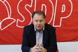 Nikšić raspustio stranačku organizaciju Tuzlanskog kantona