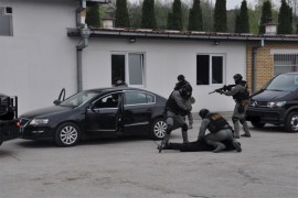 SIPA uhapsila Alena Hrvatovića zbog trgovine oružja u Belgiji i ...
