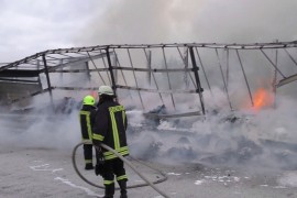 Kamion sa 17 tona kakaoa gorio na autoputu