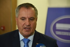 Višković najavio zabranu zapošljavanja novih radnika u ...