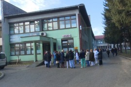 Medicinari u USK poniženi predloženim povećanjem plata od 35 KM