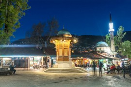 Masovna tuča na Baščaršiji, jedna osoba teže povrijeđena