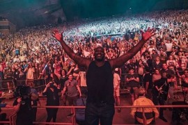 Šekil O'Nil rasturio DJ pult na Zrću
