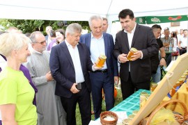 Održan sajam domaćih proizvoda i kućne radinosti