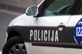 Udes na autoputu kod Visokog: Tri osobe povrijeđene, nastale gužve