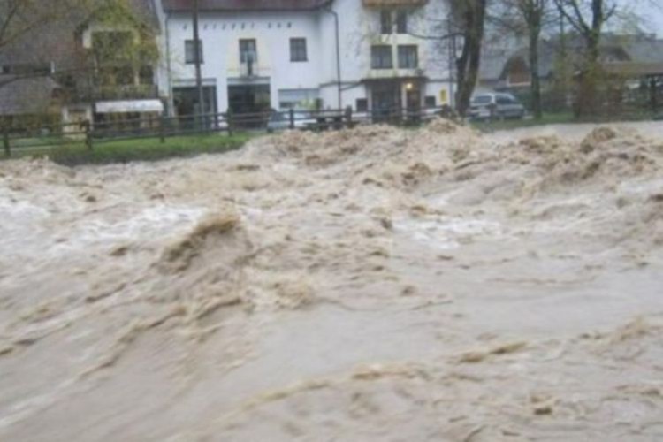 U Austriji poplave i odroni poslije velikih vrućina