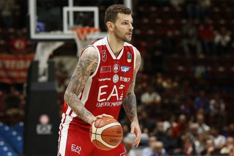 Micov ostaje u Olimpiji do 2021. godine