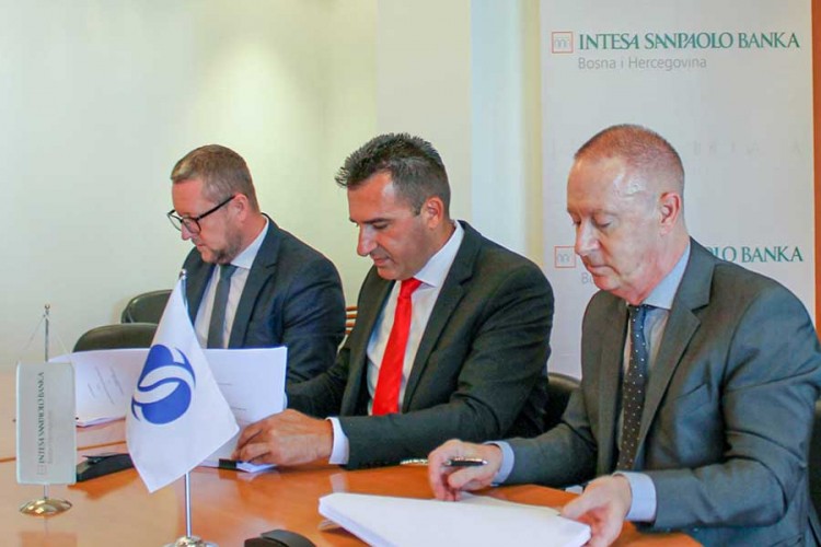 Intesa Sanpaolo Banka BiH i EBRD potpisali ugovor
