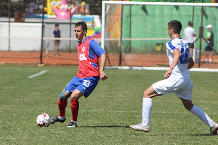 Borac tri meča u nizu bez pogotka