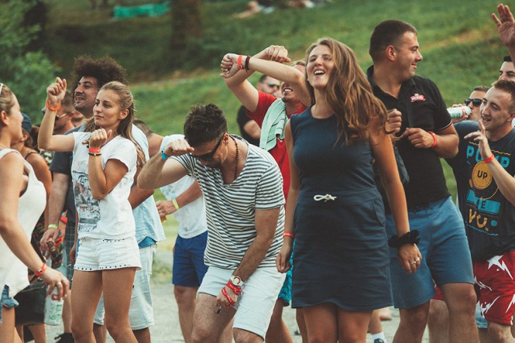 Beskontaktno plaćanje na Nektar OK Festu