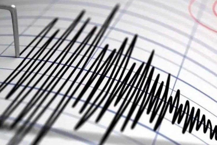 Više od 100 povrijeđenih u zemljotresu u Iranu