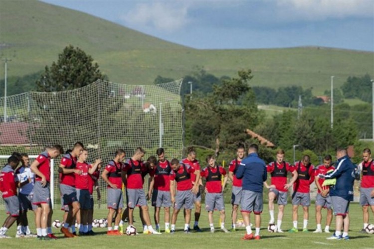 Zvezda napada LŠ, Suduva opet na putu