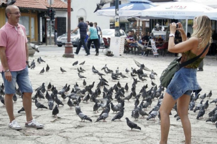 U maju u BiH više od 150 hiljada turista, najviše noćenja gostiju iz Srbije